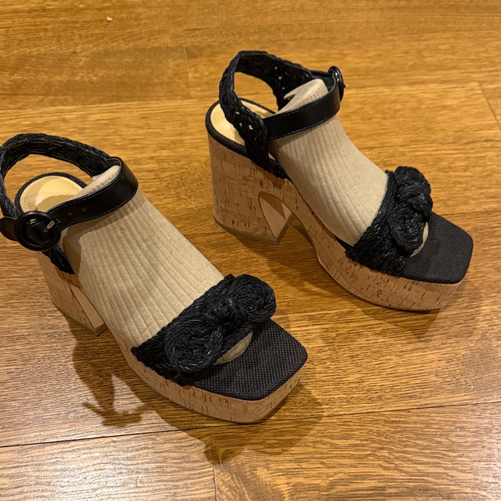New (no box) Nine West Black and Tan Platform Cork Heels